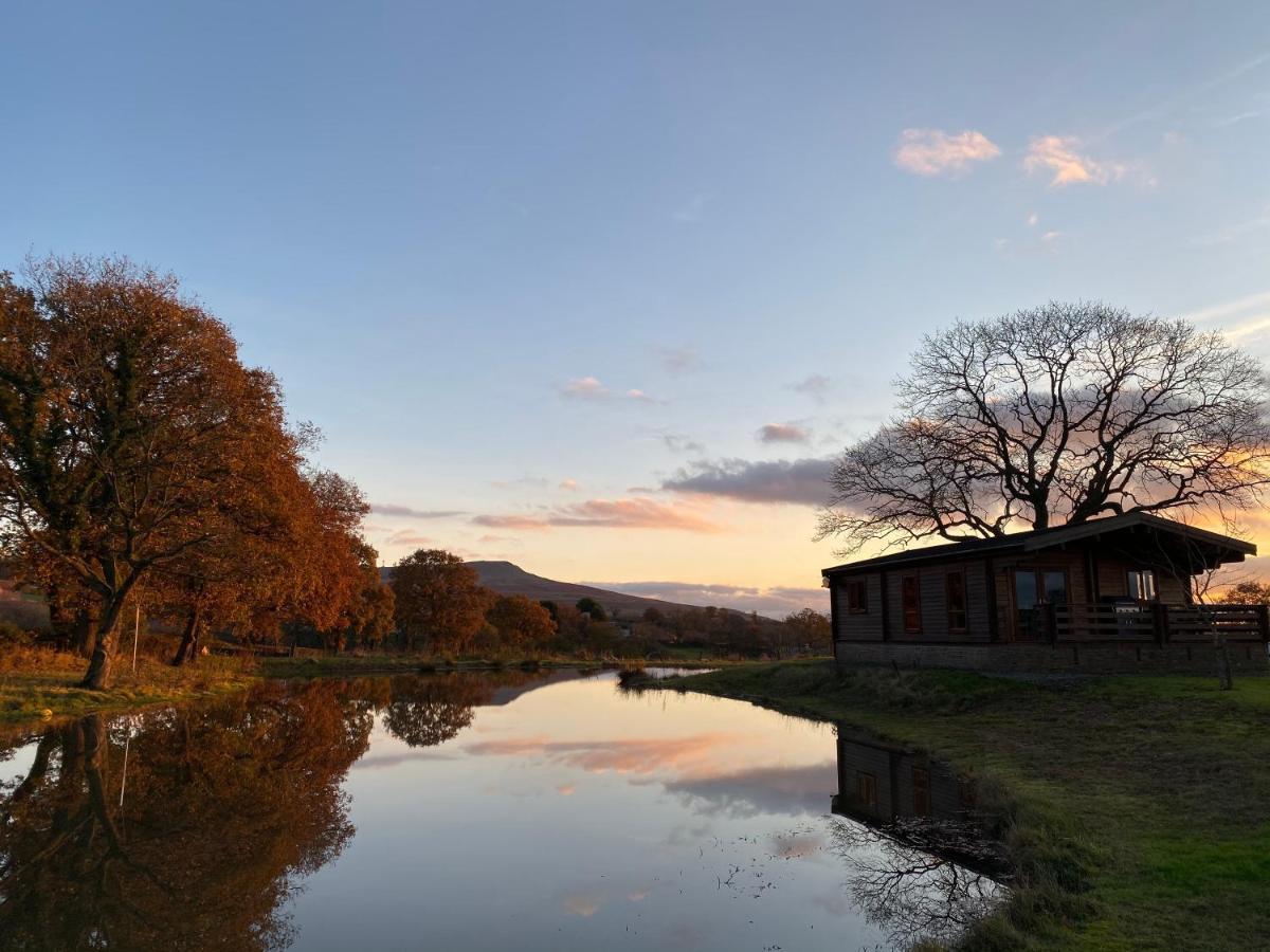 Redwood Lodge Ludlow Ngoại thất bức ảnh